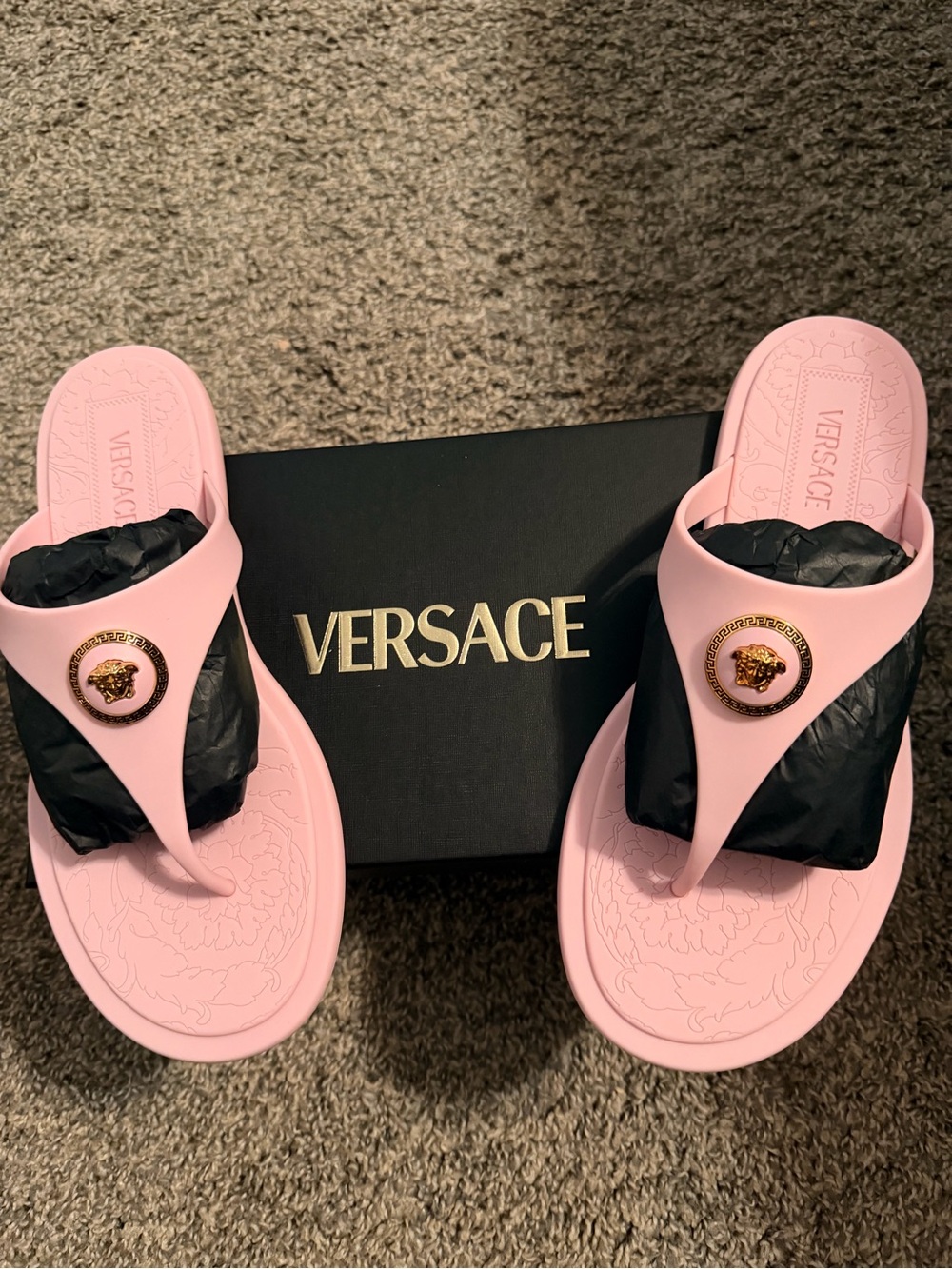 Versace Medusa Pastel Pink Rubber Thong Sandals Slides Size 40 / US 10 - Picture 2 of 8